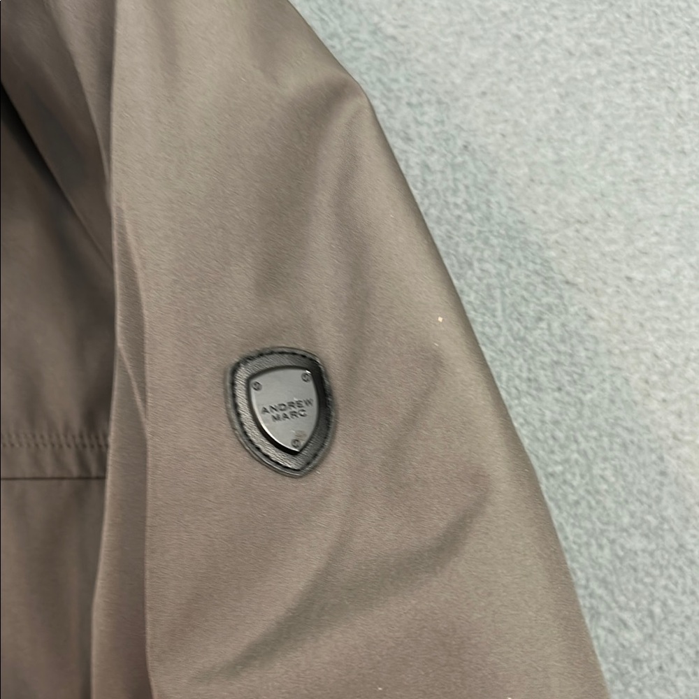 Andrew Marc Men’s Gray Jacket | Sleek Outerwear | Size Large - Picture 5 of 12